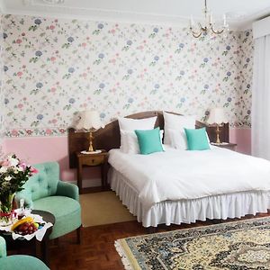 Queen Suite